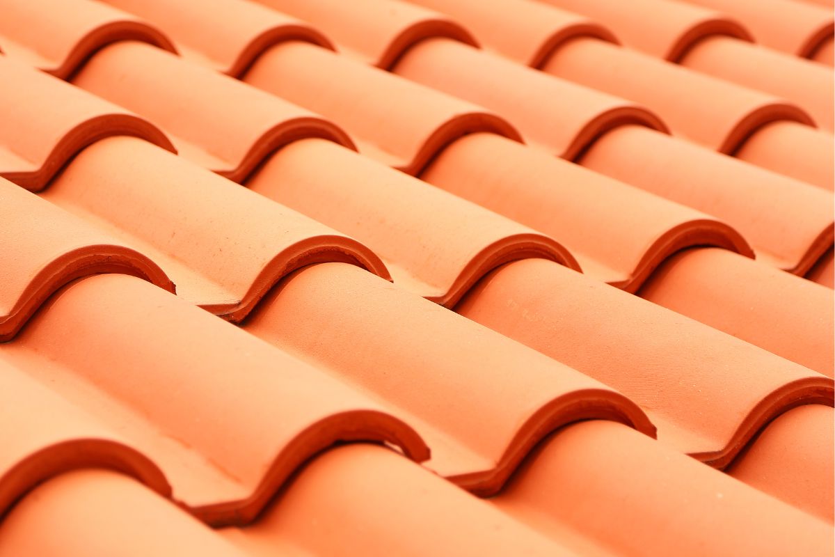 Couverture en tuiles et ardoises pour maison neuve